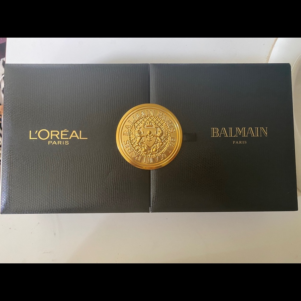 L’Oréal x Balmain Lip Kit